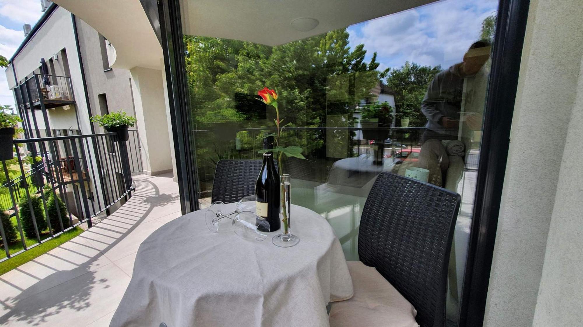 Kriszta Residence Balatonalmádi Exteriör bild